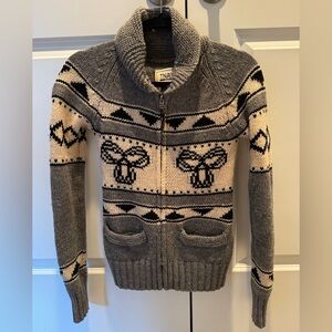 TNA | Vintage grey & white knit turtleneck lambswool sweater 100% lambswool.